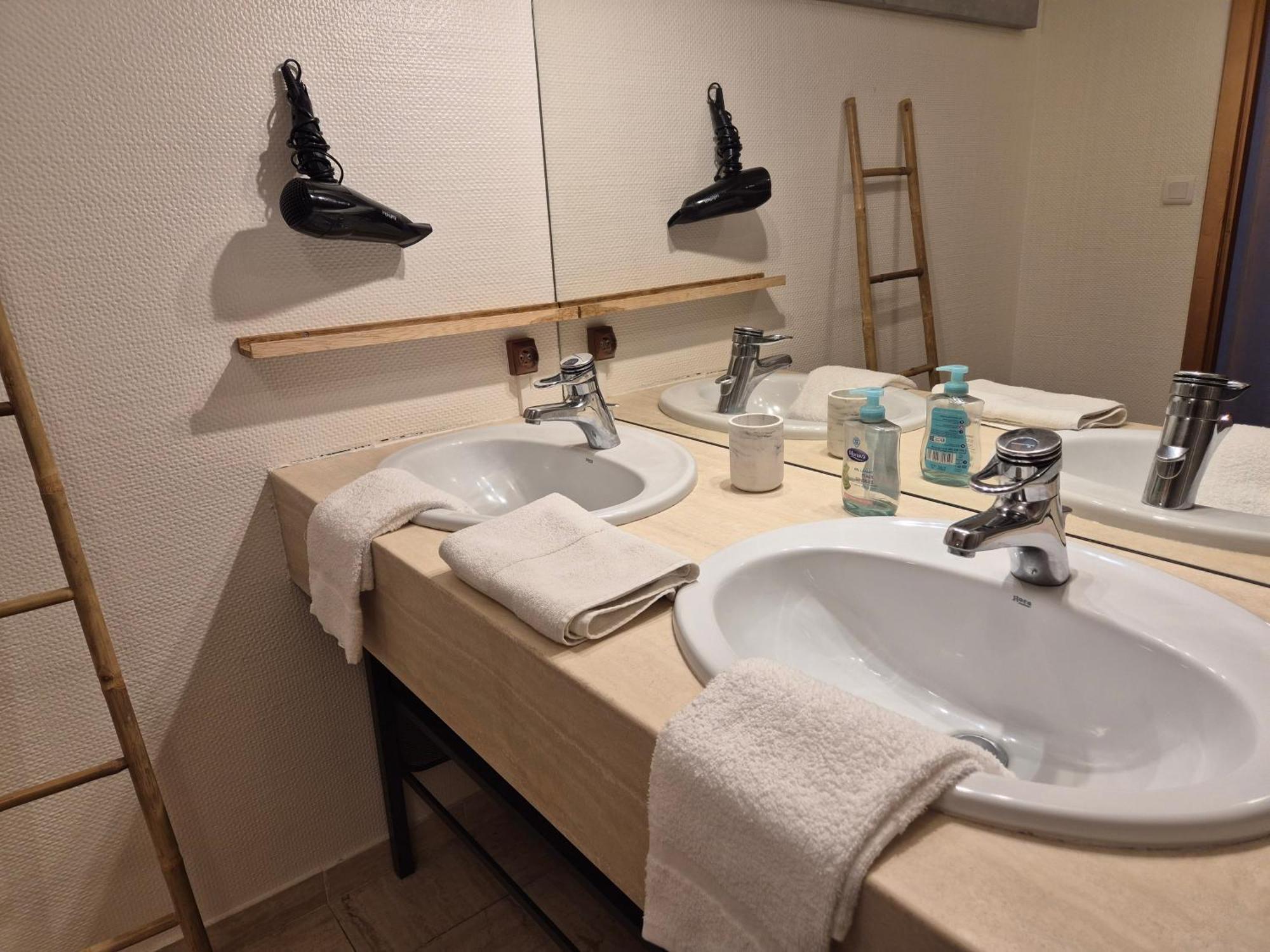 Appartement Luxueux 100M² Bordeaux 르보우스캣 외부 사진